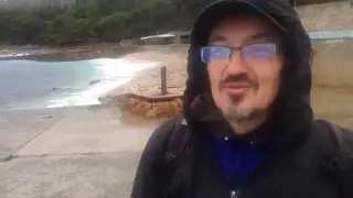 Море, горы, пляж и вода в ботинках;)