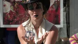 A MESMERISING SLICE OF St IVES - CRYSTAL BALL CONTACT JUGGLING IN FORE STREET (SSF 2016)