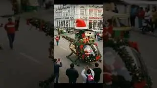 Santa&rsquo;s Festive Helicopter Ride! #Christmas#short#Santa#public #MerryChristmas#FestiveVibes #Holiday