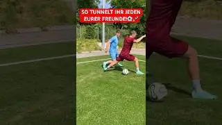 SO TUNNELT IHR EURE FREUNDE!⚽️🚀 #fussball #tipps #tricks #tutorial #shorts