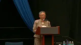 Sharmain Matlock Turner accepts Civic Leadership Award, 2023 Women in Public Leadership Event
