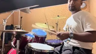 Practicing Basic Triplets Groove with (ToTo Make Believe) - 12.10.2025 - 09:17