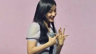 [20240824] Kim Jiwon shows off her ring at Fan Meeting In Bangkok