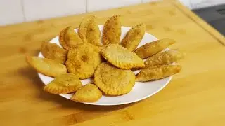 Ramadan Favourite! Potato Samosas!