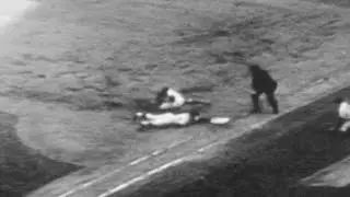 1960 WS Gm7: Mantle evades tag, Yankees tie it late