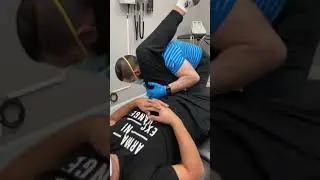 AMAZING HIP CHIROPRACTIC ADJUSTMENT BY THE KING OF CRACKS!