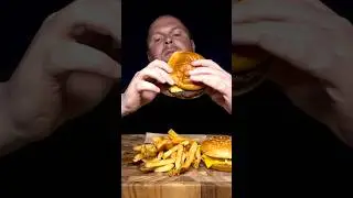 Which Quarter Pounder Wins? Chili's vs McDonald's!