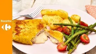 Cordons bleus aux haricots verts, tomates cerises et patates au four
