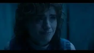 Jonathan propone a Nancy | Stranger Things (Volumen 2) 5x06 | Espa&ntilde;ol Latino