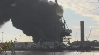 Huge rubber factory fire: Toxic black smoke fills the air in Georgia