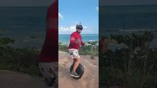 foto 3D espetacular na praia com monociclo el&eacute;trico
