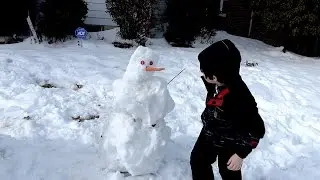 How we build a snowman...