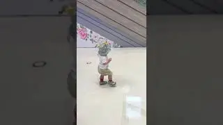 Baby Amber walking in the shopping mall
