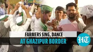 Watch: Protesting farmers celebrate Holi at UP&rsquo;s Ghazipur border
