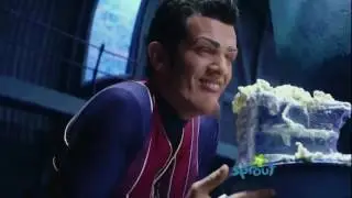 MMMMMMMM MMMMMMMMM C R E A M Y