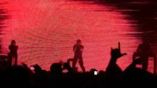 Nine Inch Nails Lights In The Sky Multishow - Vessel (720p)