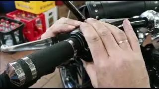 Griffe tauschen bei Harley Davidson Breakout