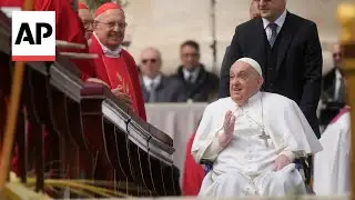 Pope Francis joins Palm Sunday Mass in St Peter's Square