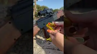 Who needs this AK47 for New Year's Gift?#toys #airsoft #toy 