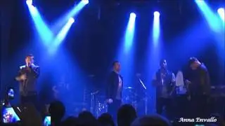 [Fancam] Sorry Seems to be the Hardest Word - Blue (inParis)