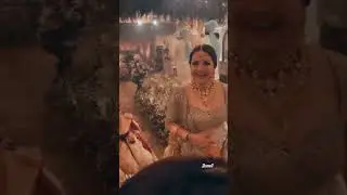 Ahaan panday Mother is so gorgeous ❤️💕🔥 #saiyaara #ahaanpanday #aneetpadda #ananya