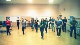 Cuban salsa solo steps