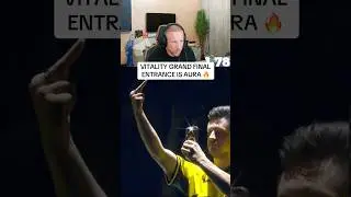 ЧТО СДЕЛАЛ APEX С ТОЛПОЙ?? 😱💀 #cs2 #csgo #csmajor #vitality #apex #zywoo #ropz