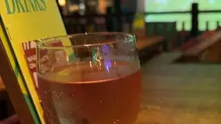 AMERICAN IN A WELSH PUB FOR THE FIRST TIME! | WALES UK 🇬🇧