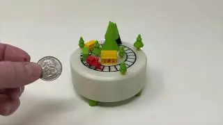 Animated Christmas Music Box.