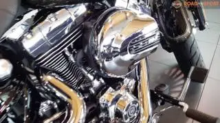 2017 Harley-Davidson&reg; Breakout&reg; with Limited Edition Legacy Paint Set
