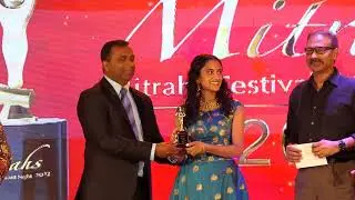 Elizabeth Ipe at Mitrahs Movie Awards 2022
