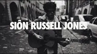 Si&ocirc;n Russell Jones - 