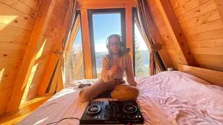 Cozy Lounge Afro House Music To Keep You Awake!
