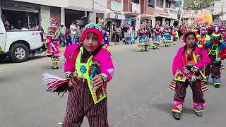 Desfile de culturas: Tambo 