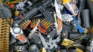 Toy Guns, Special Lighter Guns, Real American Made Knives, Black And Gold Desert Eagles