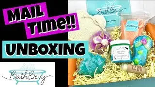 BATH BEVY SUBSCRIPTION BOX - May 2018 