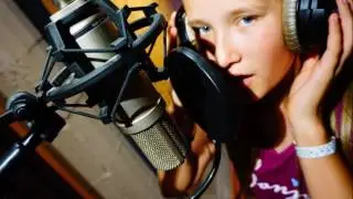 Laura   -  