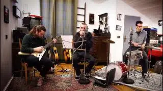 Dead Presidents (Little Walter) - King Biscuit Time Blues Trio @ Dictaphone Studio