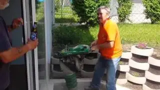 Vibrationsstampfer und Bier = schlechte Kombi :D
