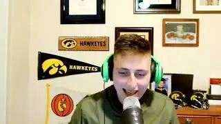 Riley Moss Decides to Come Back to Iowa for 2022 Season | Let's goooo