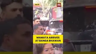 Delhi: West Bengal CM Mamata Banerjee arrives at Banga Bhawan