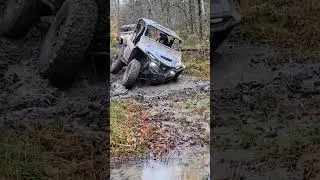 yamaha rmax2 1000 going through mud