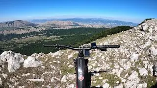 Monte Cervati 1899 m.s.l.m - LA VETTA PIÙ ALTA DELLA CAMPANIA #allmountainstyle #freeride #rawDH
