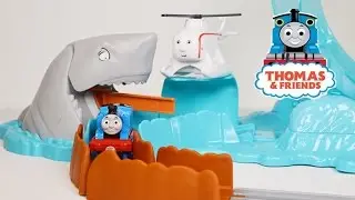 THOMAS AND FRIENDS, SHARK ESCAPE TRAIN AND TRACK PLAYSET INCLUDES HAROLD HELICOPTER RESCUE TOYS