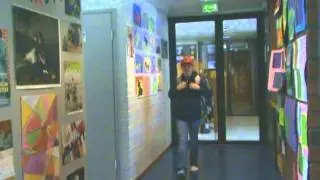 Ymmerstan koulun kirjatraileri - Jerry, hurmaava hikke