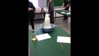 A cool chemical reaction, elephant toothpaste