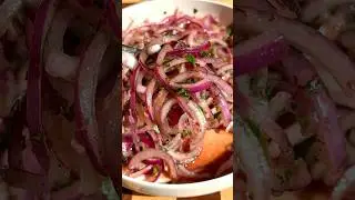 Turkish Sumac Onions (Marinated Onion Salad)