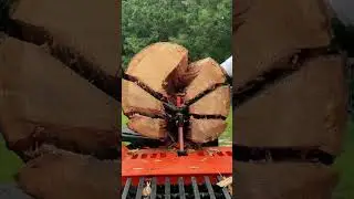 Wolfe Ridge loves them Big #firewood #splitting @WolfeRidgeSplitters