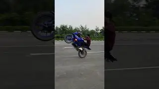 R15 V4 Wheelie 🥵