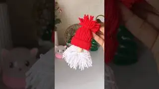 How to make a Christmas Gnome out of Yarn? Christmas Decor Idea🎅 #viralshorts #diy #craft #shorts